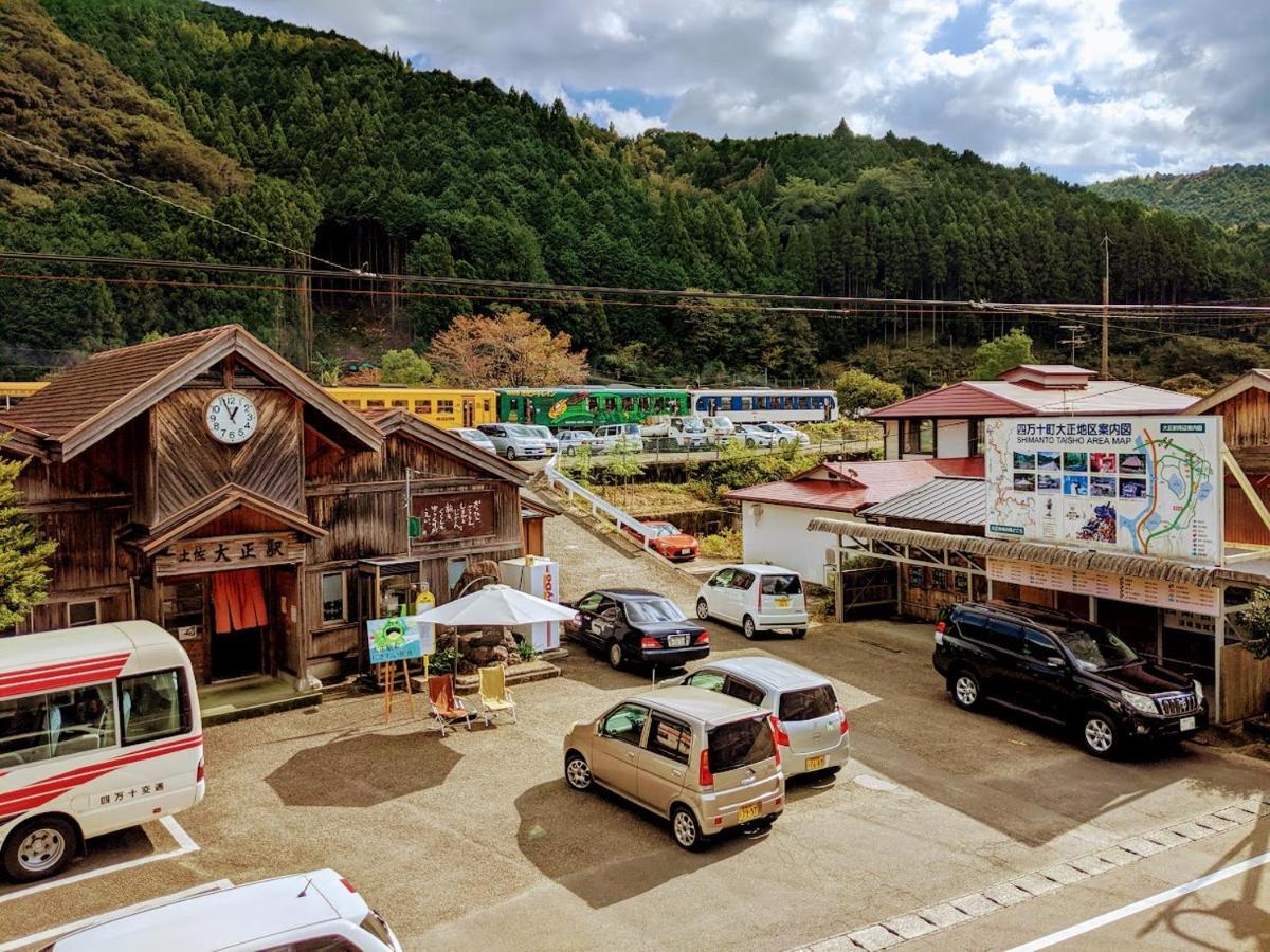 Ekimaehousesamaru Shimanto  外观 照片